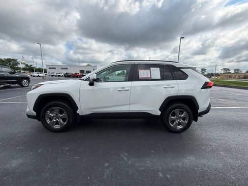 Certified 2025 Toyota RAV4 XLE AWD/4WD image 5