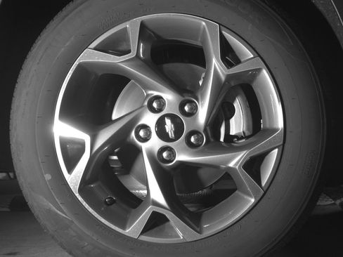 Used 2025 Chevrolet Trax LT w/ LT Convenience Package FWD image 13