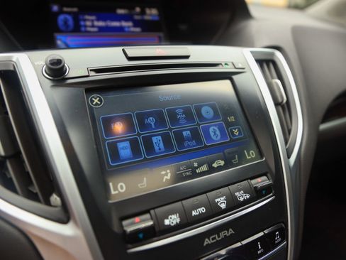 Used 2016 Acura TLX V6 w/ Technology Package image 28