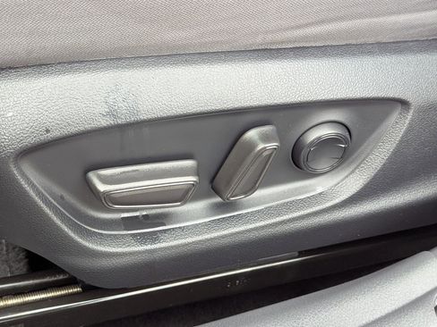 Used 2023 Toyota Camry LE image 23