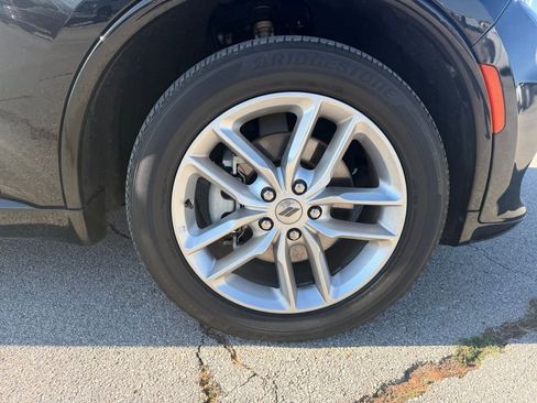 Used 2023 Dodge Durango GT image 9