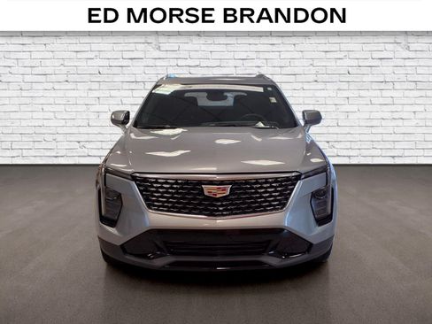 Certified 2024 Cadillac XT4 Premium Luxury w/ Technology Package FWD image 7