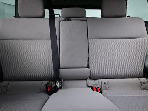Used 2018 Subaru Forester 2.5i Premium AWD/4WD image 16