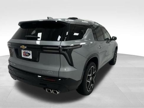 New 2026 Chevrolet Traverse High Country w/ LPO, Floor Liner Package AWD/4WD image 18
