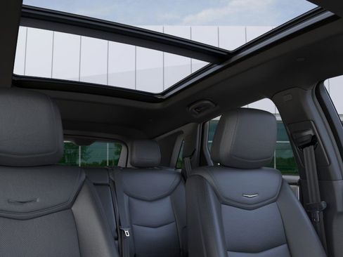 New 2025 Cadillac XT5 Premium Luxury w/ LPO, Floor Liner Package image 24