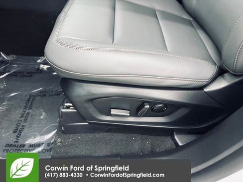 New 2026 Ford Explorer Active w/ Active Comfort Package image 37