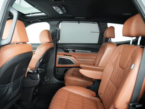 Used 2023 Kia Telluride EX X-Line AWD/4WD image 41