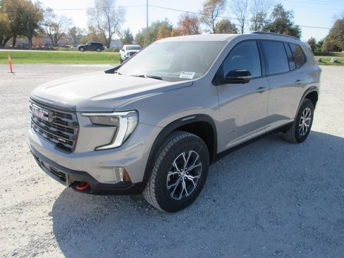 New 2026 GMC Acadia AT4 image 10
