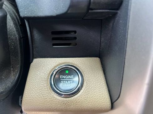 Used 2016 Ford F150 Lariat AWD/4WD image 29