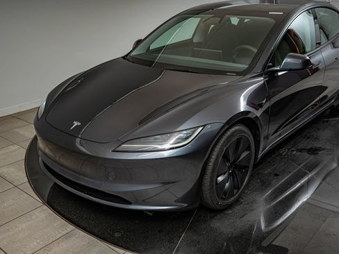 Used 2024 Tesla Model 3 Standard Range RWD image 14