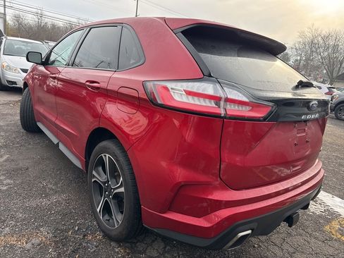 Used 2022 Ford Edge ST image 5