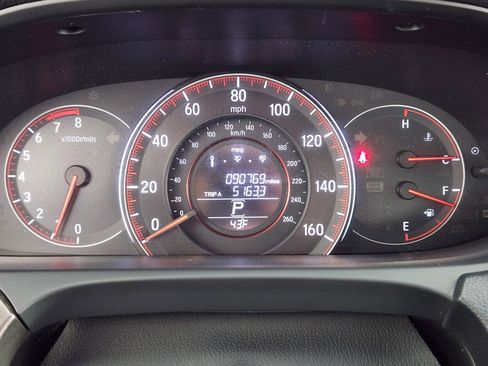 Used 2016 Honda Accord Sport image 20