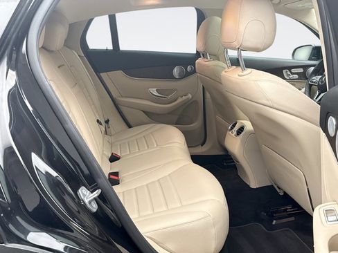 Used 2020 Mercedes-Benz GLC 300 4MATIC Coupe image 20