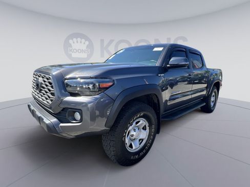 Used 2023 Toyota Tacoma TRD Off-Road AWD/4WD image 1