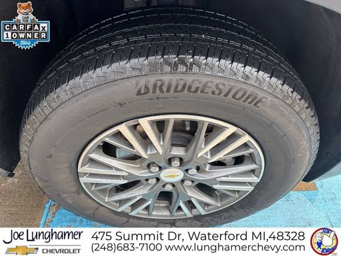 Used 2024 Chevrolet Traverse LT AWD/4WD image 9