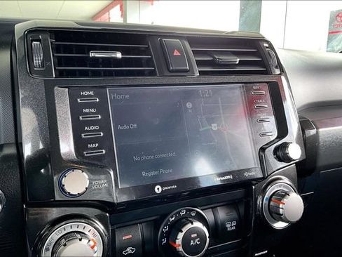 Used 2024 Toyota 4Runner TRD Off-Road Premium w/ Moonroof Package AWD/4WD image 22