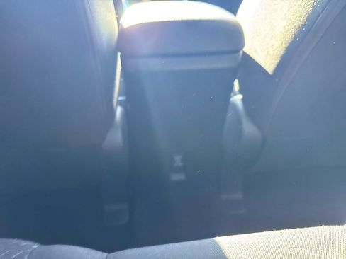 Used 2024 Mitsubishi Eclipse Cross LE image 28