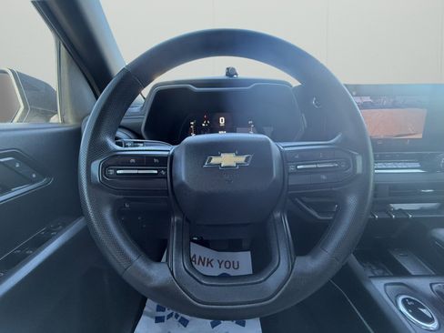 Used 2023 Chevrolet Colorado W/T w/ WT Convenience Package II image 19