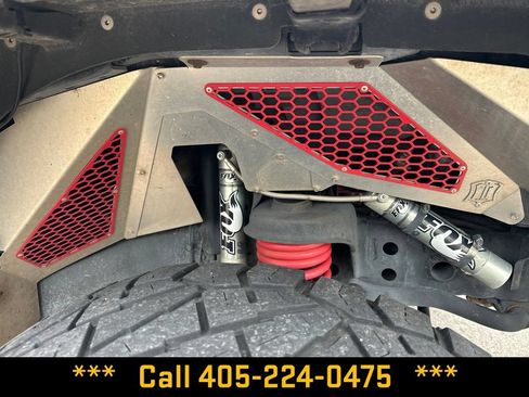 Used 2013 Jeep Wrangler Unlimited Rubicon w/ Connectivity Group AWD/4WD image 16