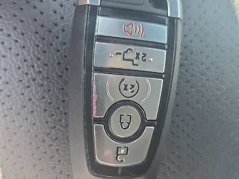Used 2026 Ford F350 Lariat w/ Black Appearance Package AWD/4WD image 45