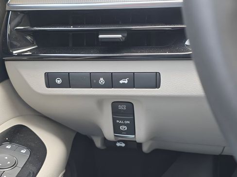 Used 2025 Nissan Murano SL w/ Cargo Package AWD/4WD image 24