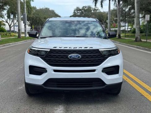 Used 2021 Ford Explorer 4WD w/ Class III Trailer Tow Package image 2