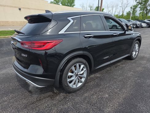 Used 2022 INFINITI QX50 Luxe AWD/4WD image 3