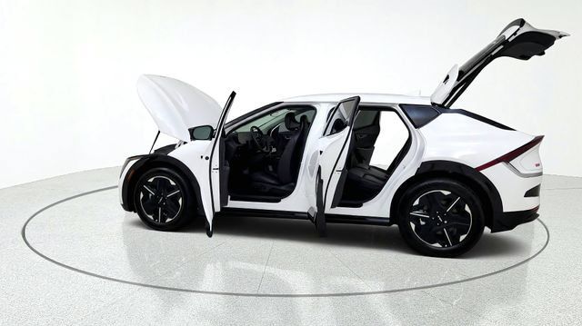 Used 2025 Kia EV6 Wind AWD/4WD image 16