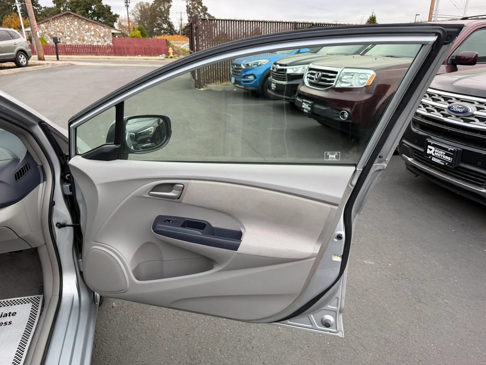 Used 2010 Honda Insight EX image 15
