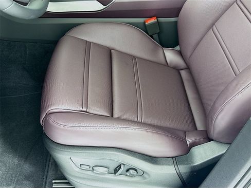 New 2026 Porsche Cayenne Coupe image 13