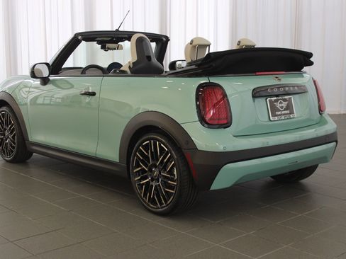 New 2026 MINI Cooper S image 19