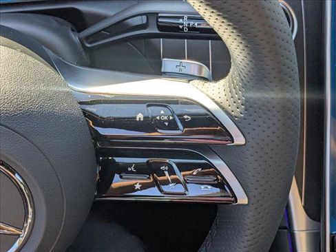 New 2025 Mercedes-Benz C 300 Sedan image 12