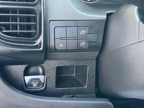Used 2025 RAM ProMaster 2500 w/ U-Haul Equipment Group FWD image 16