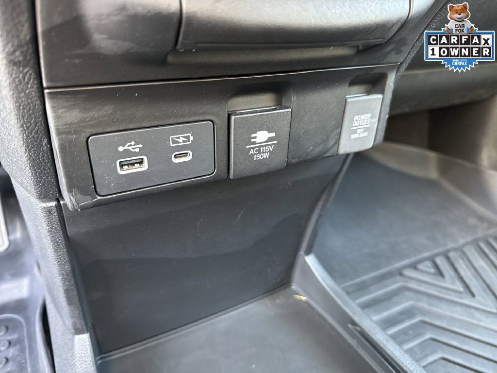 Used 2025 Honda Odyssey Elite image 35