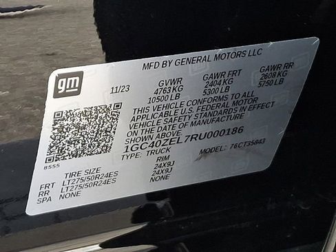 Used 2024 Chevrolet Silverado EV RST image 30