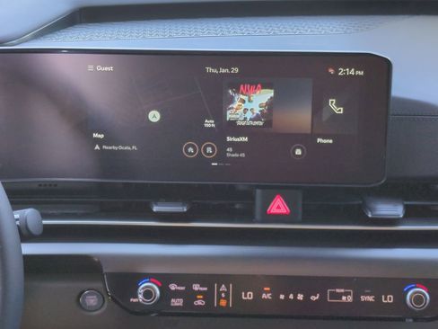 New 2026 Kia Carnival FWD image 16