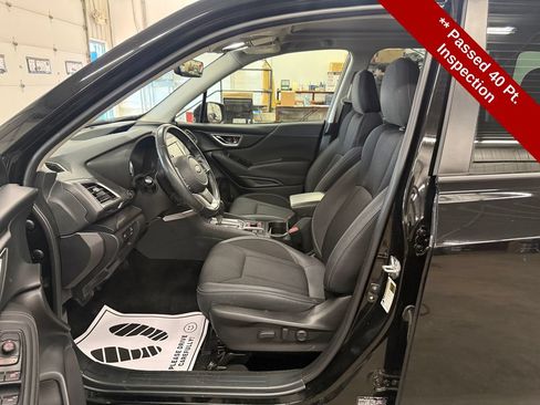 Used 2023 Subaru Forester Premium AWD/4WD image 12