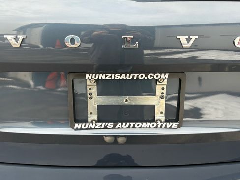 Used 2024 Volvo XC60 B5 Core image 42