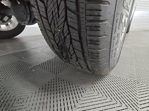 Used 2024 GMC Sierra 1500 Pro w/ Pro Value Package image 37