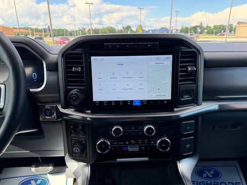 Used 2024 Ford F150 Platinum AWD/4WD image 17