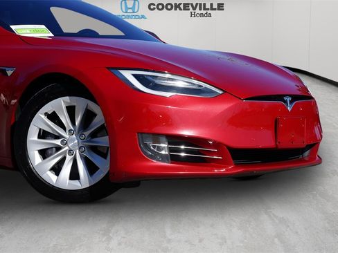 Used 2017 Tesla Model S 75D image 3