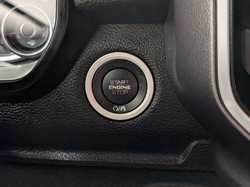 Used 2019 RAM 1500 Big Horn image 22