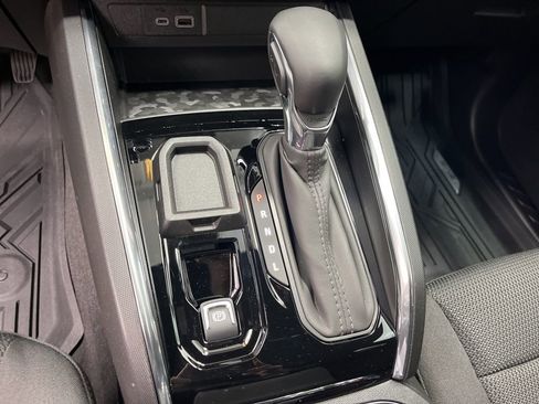 New 2026 GMC Canyon Elevation image 17