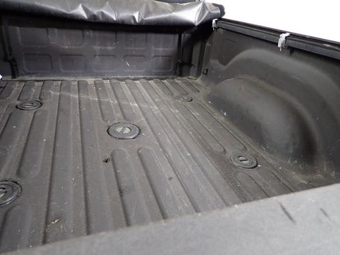 Used 2018 RAM 2500 Big Horn w/ Harvest Edition image 17