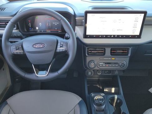 New 2026 Ford Maverick Lariat image 8