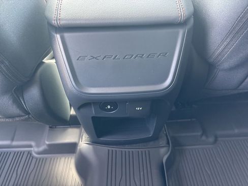 New 2026 Ford Explorer Active image 13