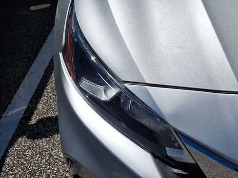 Used 2019 Nissan Altima 2.5 S image 4