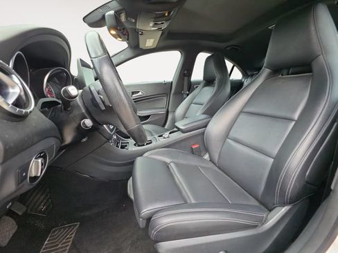 Used 2018 Mercedes-Benz CLA 250 4MATIC w/ AMG Line Exterior image 9