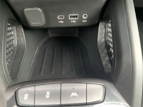 Used 2023 Chevrolet TrailBlazer LS image 16