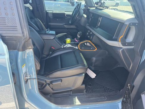 Used 2023 Ford Bronco Badlands AWD/4WD image 5